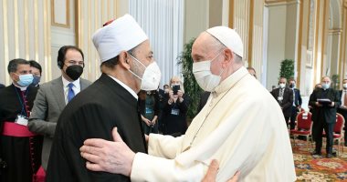 لقاء خاص بين شيخ الأزهر وبابا الفاتيكان لبحث ترسيخ الأخوة الإنسانية.. صور