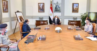 الرئيس السيسي يتابع الموقف التنفيذي لعدد من مشروعات الهيئة الهندسية