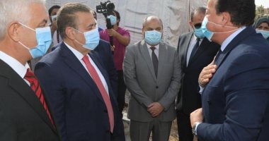 رئيس جامعة المنوفية يستقبل وزير التعليم العالى لبدء سلسة افتتاحات.. صور
