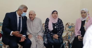 نواب التنسيقية يفحصون شكوى تضرر أسرة مسن بالشرقية من إزالة درجتين سلم