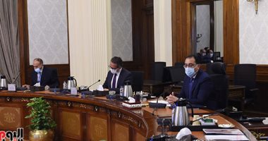 رئيس الوزراء: تطوير المناطق المحيطة بالمواقع الأثرية يحظى باهتمام الحكومة