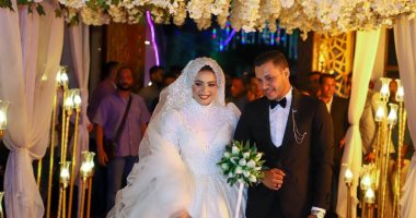 محسن البديوى يحتفل بزفافه على "علا كمال".. و"اليوم السابع" يهنئ العروسين.. صور