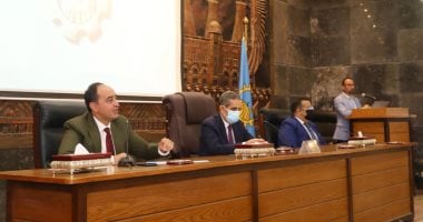 زيارات منزلية لتوعية الأسر بأضرار تعاطي المخدرات فى قرى حياة كريمة