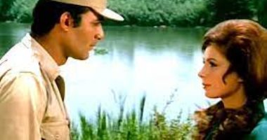 عاد للتريند بعد سنة من وفاته.. محمود ياسين أشهر جنود سينما أكتوبر.. فيديو