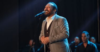 علي الحجار يشعل أجواء احتفالية نصر أكتوبر فى مسرح الزمالك.. صور