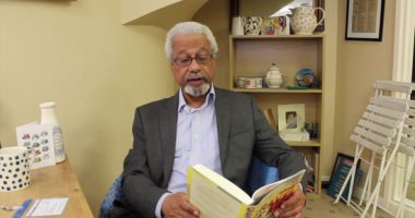 عبد الرزاق جرنة: لست مشغولاً بفكرة الهوية والهجرة إلى بريطانيا كانت مغامرة