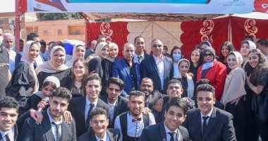 محافظ الإسكندرية: نحرص على التواجد بالقرى بشكل دائم لتلبية احتياجات الأهالى 