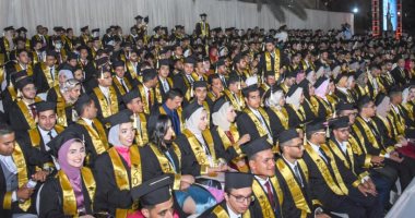 حفل تخريج الدفعة 75 بكلية الهندسة جامعة الإسكندرية للعام الجامعى 2021.. صور