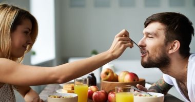 علامات بتقولك إنك في علاقة عاطفية اعتمادية.. خد موقف بدل ما تلغى شخصيتك