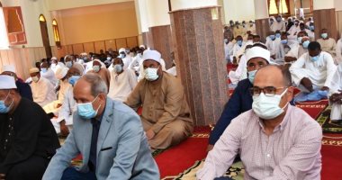 سكرتير عام أسوان يفتتح مسجد الحمدلاب والحجاب بغرب أسوان
