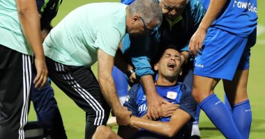 إصابة هاني السيد لاعب فاركو بخلع في الكتف الأيمن.. صور