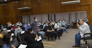 محافظ أسيوط يوافق على فتح 16 قاعة جديدة بـ 7 مدارس خاصة