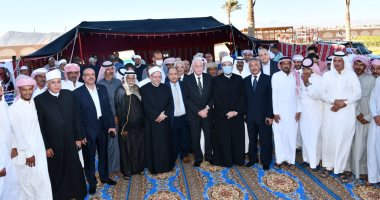 وزير الأوقاف ومحافظ جنوب سيناء يلتقون شيوخ القبائل.. صور