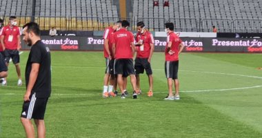 لاعبو منتخب ليبيا يعاينون أرضية استاد برج العرب قبل مواجهة الفراعنة.. فيديو