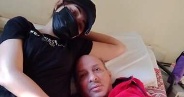 ابنة ماهر سليم تحيى ذكراه الأربعين بصورة له من فراش المرض ورسالة مؤثرة