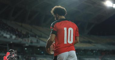 بيكاسو الكرة المصرية على الدكة.. ماذا فعل الفراعنة فى 30 مباراة بدون محمد صلاح؟