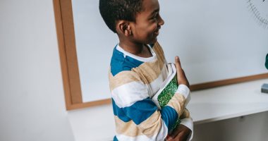 إزاى تخلى ابنك متحمس للمدرسة؟.. 4 نصائح تسهل المهمة