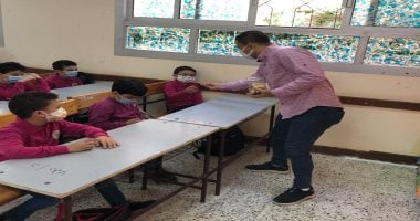 انطلاق العام الدراسى الجديد بالغربية وسط إجراءات احترازية ووقائية.. لايف وصور