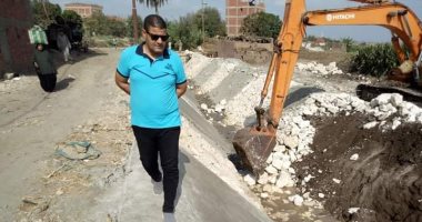 استمرار أعمال تبطين الترع بقرى أشمون بالمنوفية ضمن "حياة كريمة"