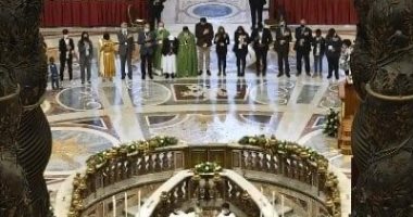 البابا فرنسيس يترأس قداس افتتاح أولى مراحل الإيبارشية من المسار السينودسى