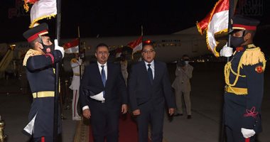 مراسم استقبال رسمية.. رئيس مجلس الوزراء يستقبل نظيره اليمنى