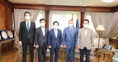 الفريق أسامة ربيع يستقبل رئيس البرلمان الكورى لبحث سبل التعاون المشترك.. صور