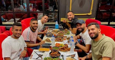الحمام والممبار يجمع نجوم سيراميكا على مائدة عشاء