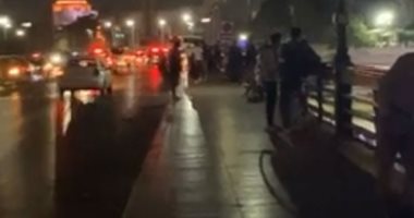 آخر فسحة قبل الدراسة بساعات.. زحمة على كوبرى قصر النيل فى فسحة الوقت بدل الضايع