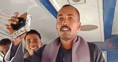 ماطلعتش الطفاية ديه بس.. أيوب طلع بيصنع حاجات كتير وبيتكلم لغات