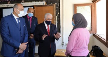 وزير التعليم يشدد على تطبيق قواعد الحضور والغياب على الطلاب والمعلمين