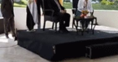 وزير الرى يطمئن المصريين: "لن نسمح بأزمة مياه والدولة مش بتهزر".. ويؤكد: سنكون الأكبر فى إعادة استخدام المياه بالعالم.. عبد العاطى: نحتاج 10 مليارات متر مكعب زيادة فى 2050 ونقوم بمشاريع ضخمة لتحلية ماء البحر