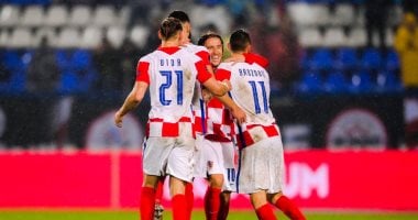 مودريتش ينقذ كرواتيا من فخ سلوفاكيا في تصفيات كأس العالم.. فيديو
