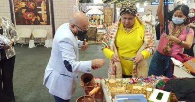 أندية الفتاة والمرأة بالشرقية تُشارك بصناعات يدوية وحرفية بمعرض تراثنا الدولى