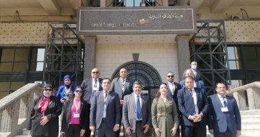 رئيس هيئة الطاقة الذرية يستقبل وفدا من نواب تنسيقية شباب الأحزاب والسياسيين