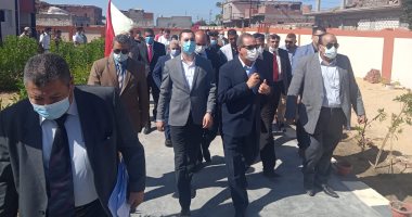 محافظ كفر الشيخ يفتتح مدرسة المنشية الابتدائية بمطوبس ضمن "حياة كريمة"