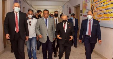 رئيس جامعة طنطا: دعم أنشطة الاتحادات بالكليات وتطعيم الطلاب بلقاح كورونا
