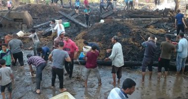 السيطرة على حريق نشب بمنزلين و3 حظائر مواشى بالشرقية 