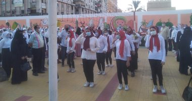 همة ونشاط وإذاعة مدرسية.. طابور الصباح من مدرسة هدى شعراوى بكفر الشيخ