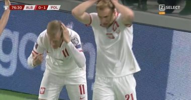 تعليق مباراة ألبانيا ضد بولندا بسبب اعتداء الجماهير على اللاعبين