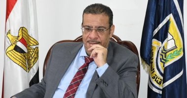 رئيس جامعة القناة: 10 قوافل شاملة بقرى حياة كريمة بإقليم القناة وسيناء