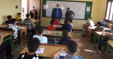 مدير تعليم المنوفية يتفقد انتظام الدراسة بمدارس شبين الكوم والباجور 