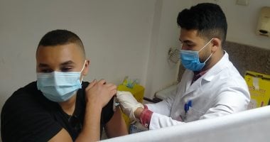 تعليم بني سويف: 91% من المدرسين والإداريين تلقوا لقاح كورونا