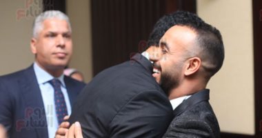 وائل جمعة وضياء السيد ورامى جمال يشاركون فى حفل زفاف أفشة.. صور