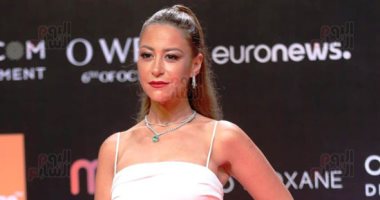 من منة شلبي لـ بسمة.. شاهد أجمل إطلالات النجوم باللون الأبيض فى مهرجان الجونة