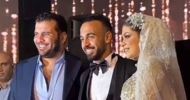 عماد متعب وعبد الستار صبرى يحضران حفل زفاف "أفشة"