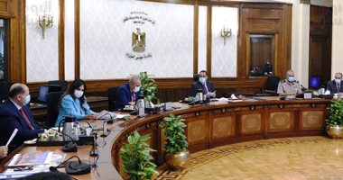 مصطفى مدبولى: الرئيس وجه بسرعة تخصيص وحدات موظفى العاصمة الإدارية