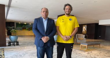 سفير مصر بتنزانيا يطمئن على بعثة بيراميدز فى فندق إقامتها بدار السلام.. فيديو