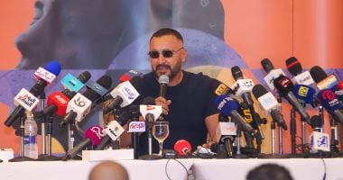 أحمد السقا فى مؤتمر مهرجان الجونة: لم أنتقص من فترة السينما بعد عام 67 وقلت إنها لم تأخذ حقها من التكنيك.. سافرت ودرست الأكشن وأنا مش مختل علشان أموت نفسى.. والسوشيال ضغط إيجابى على الفنان لتقديم أفلام جيدة
