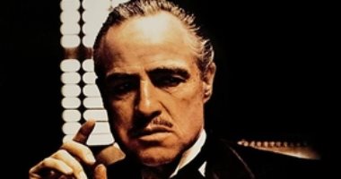 ماريو جيانلويجى بوزو اشتهر بروايته "العراب" بعد تحويلها لفيلم سينمائى