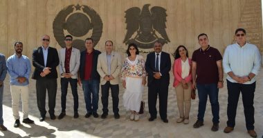 وفد من تنسيقية شباب الأحزاب والسياسيين يزور محافظة أسوان